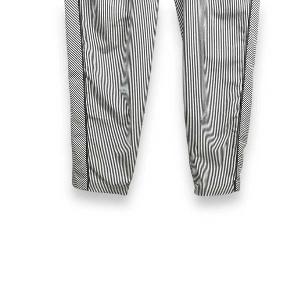 Athleta Brooklyn Textured Ankle Pant Gray and White Stripe Size 4 - Picture 7 of 10